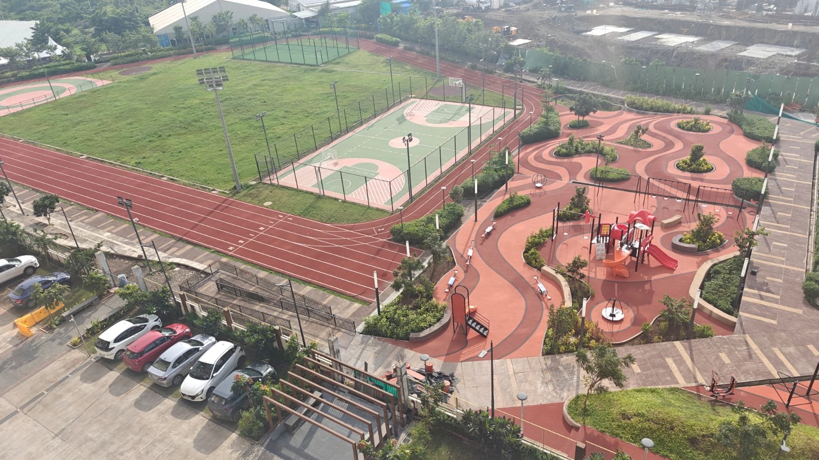 Retail & Commercial Mall